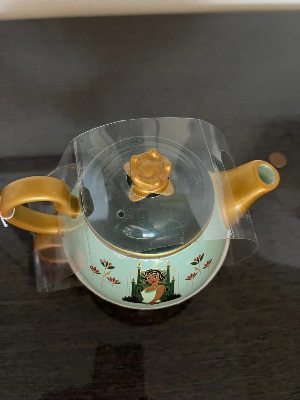 Disneys Princess Tiana’s  Bayou Adventure Green Teapot & Cup with Gold Accents - Picture 6 of 9